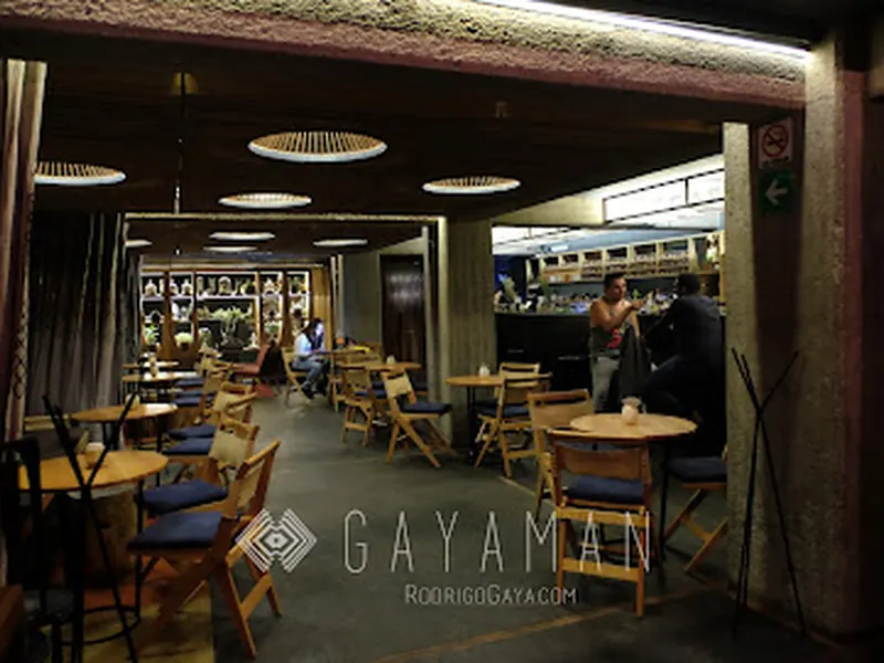 Xaman Bar