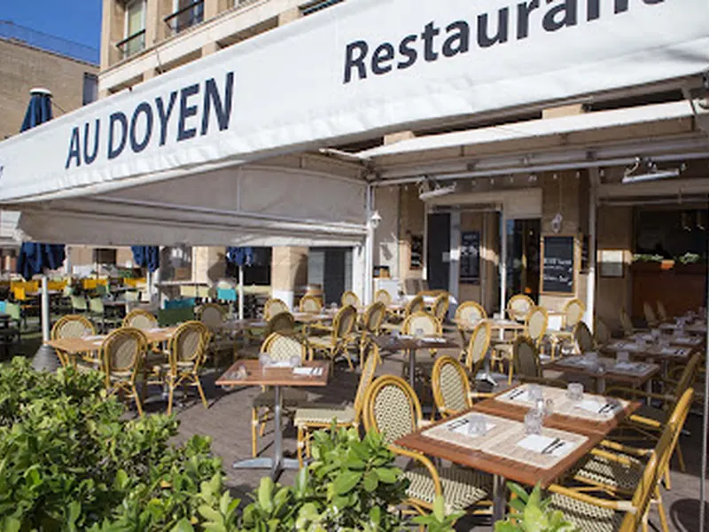 Au Doyen