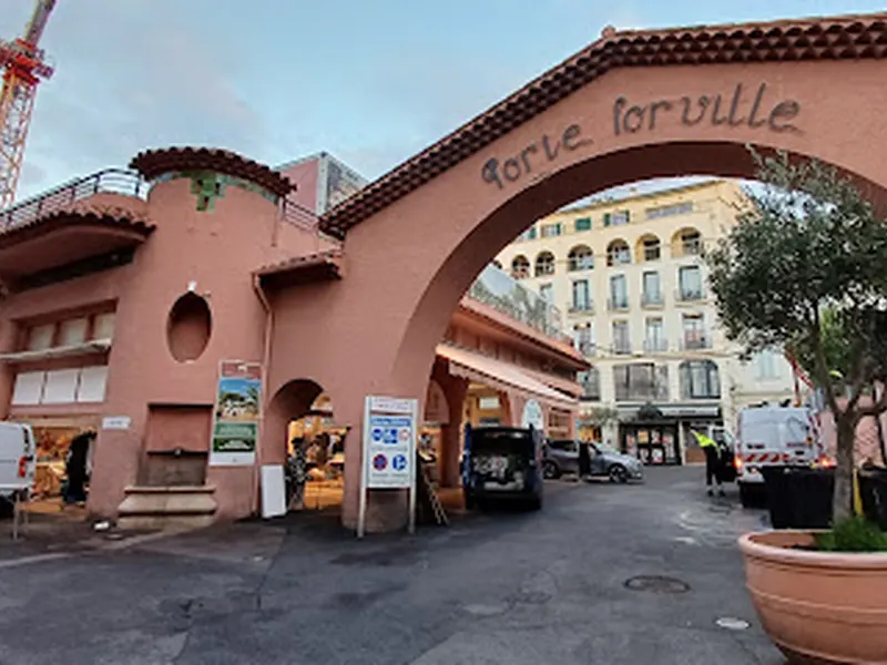 Marché Forville