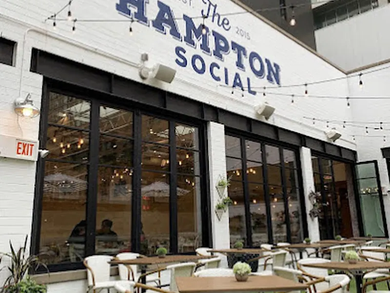 The Hampton Social - Streeterville