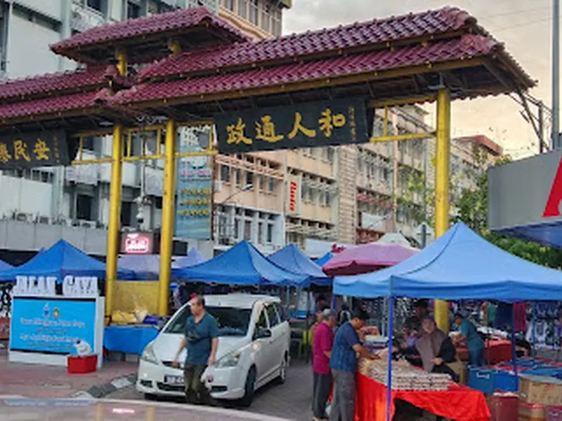 Gaya Street Sunday Market