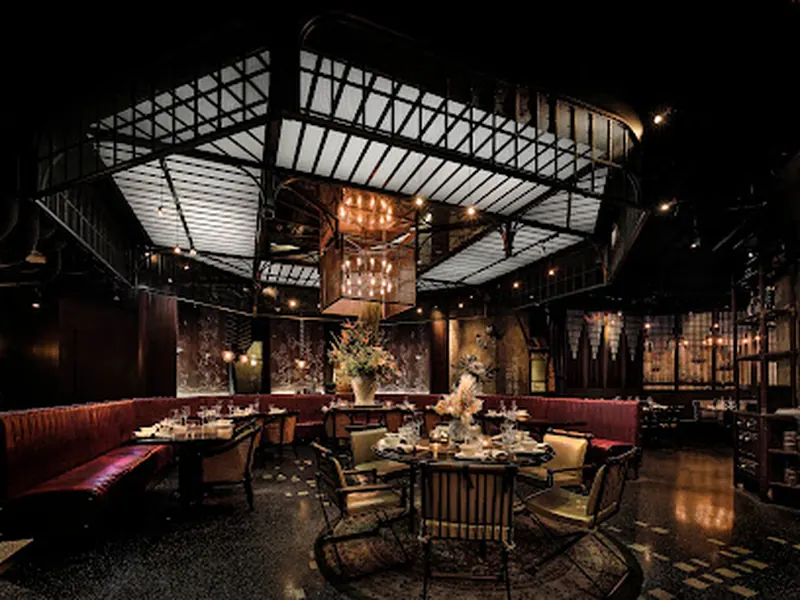 Mott 32