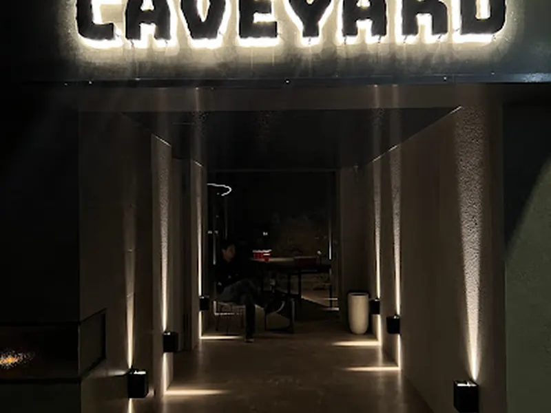 Caveyard by -1