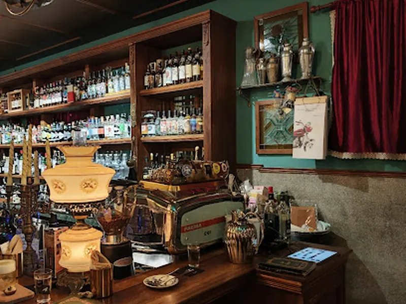 Bar Home