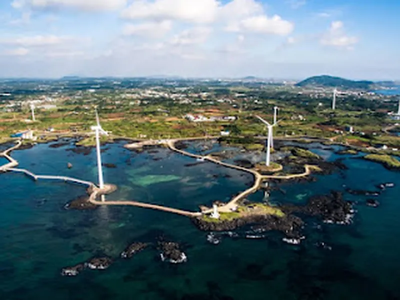 Sinchang Windmill Coastal Road