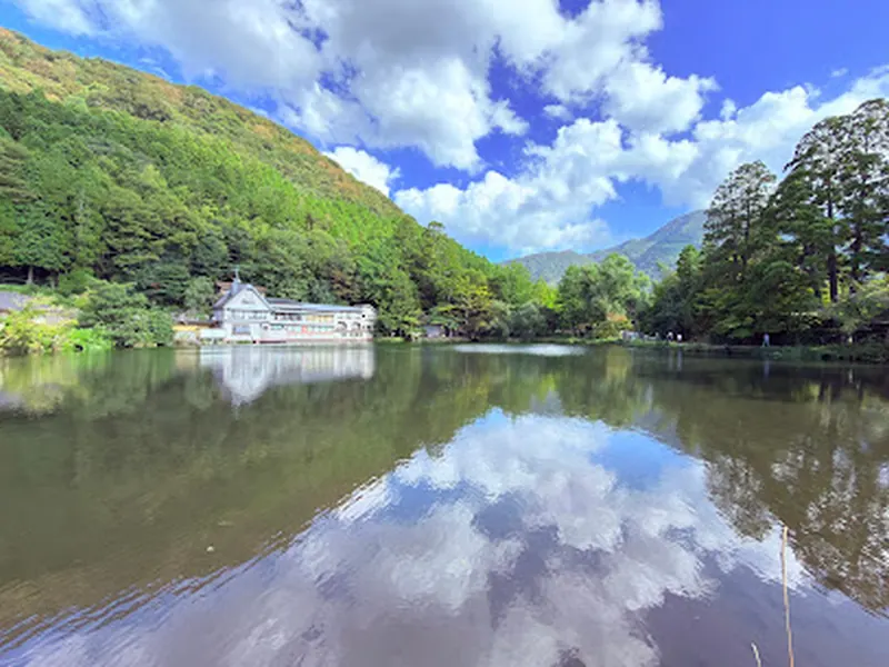 Kinrin Lake