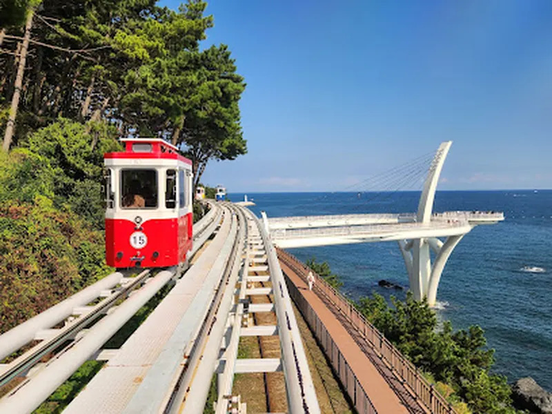 Haeundae Blueline Park