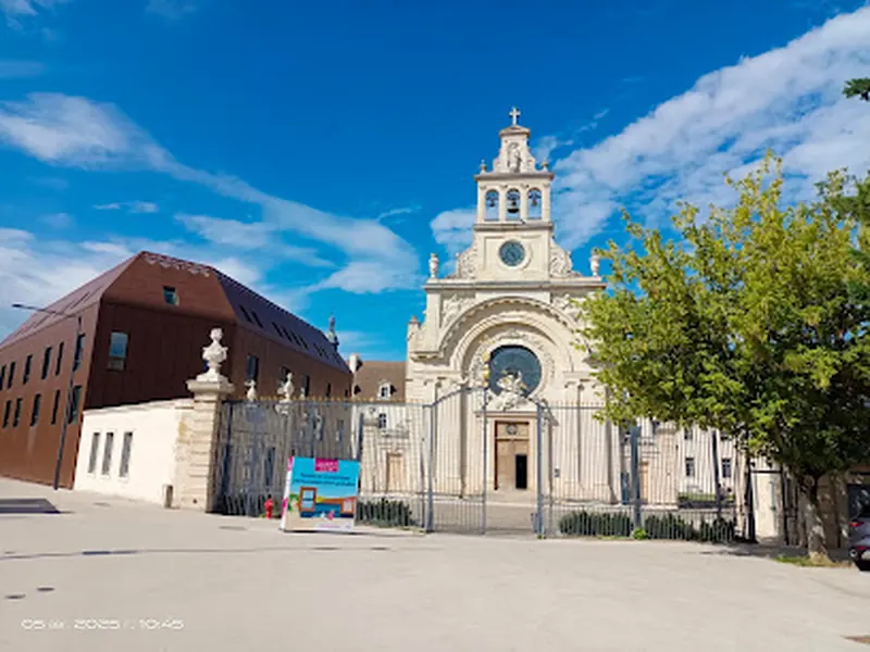 Cité Internationale de la Gastronomie et du Vin