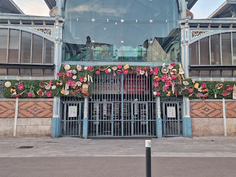 Les Halles Market