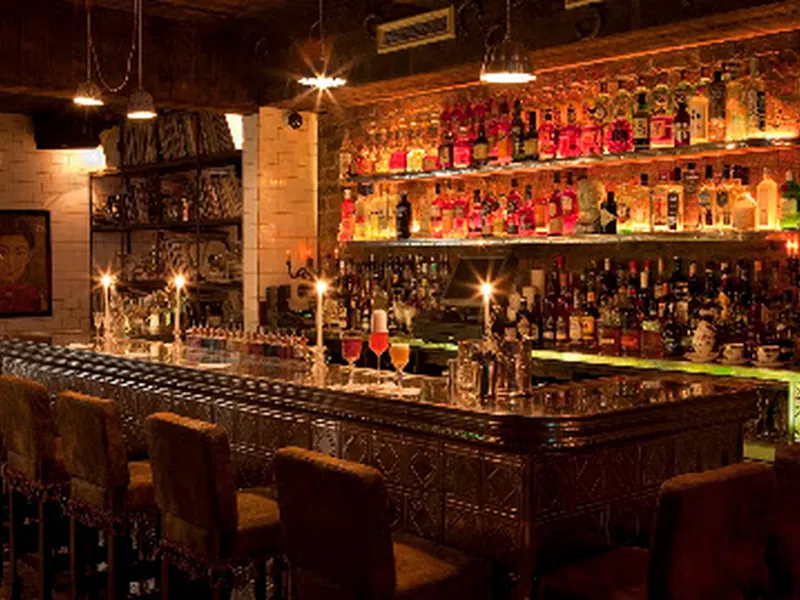 Vintage Cocktail Club