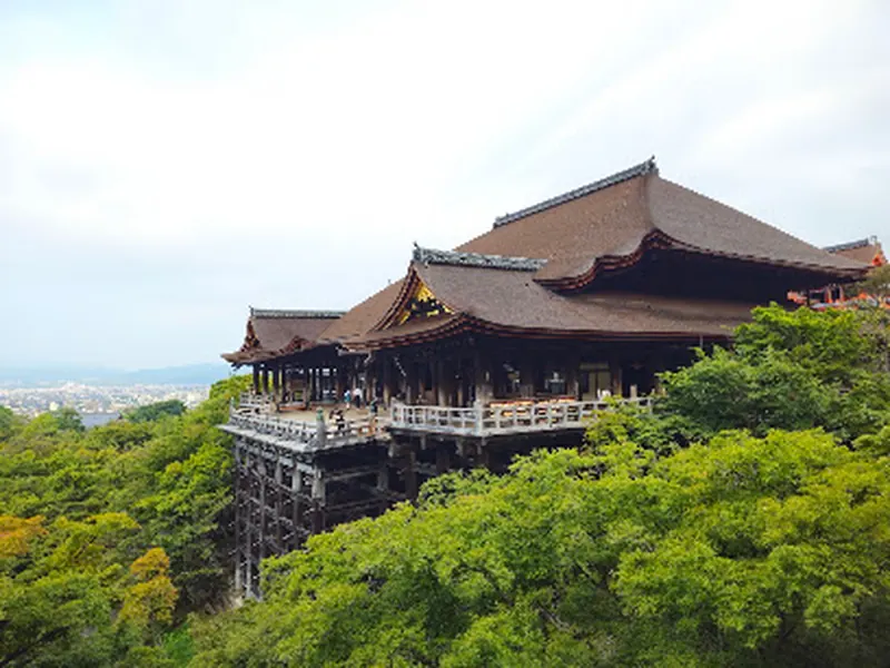 Kiyomizu-dera