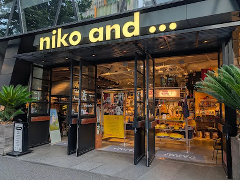 niko and ... TOKYO