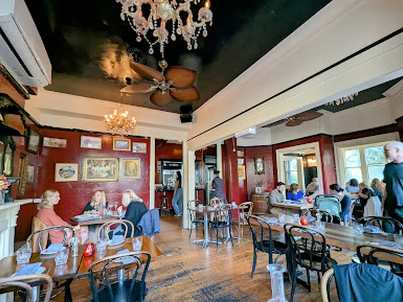 The Old Fitzroy Hotel