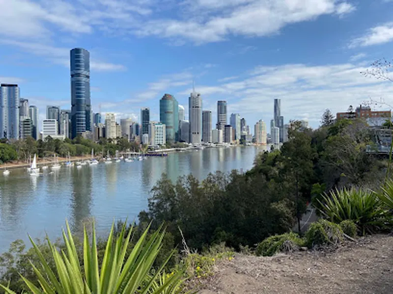Kangaroo Point Cliffs Park (River Terrace Park)