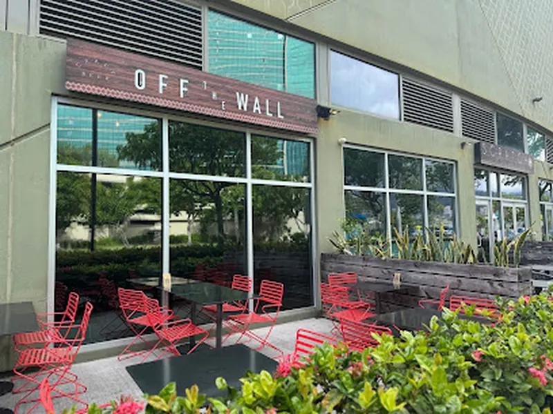 Off The Wall Craft Beer & Wine