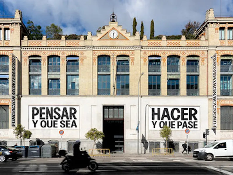 La Casa Encendida