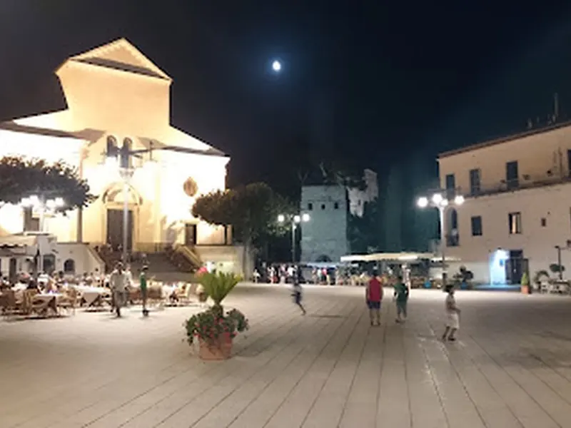 Piazza Centrale