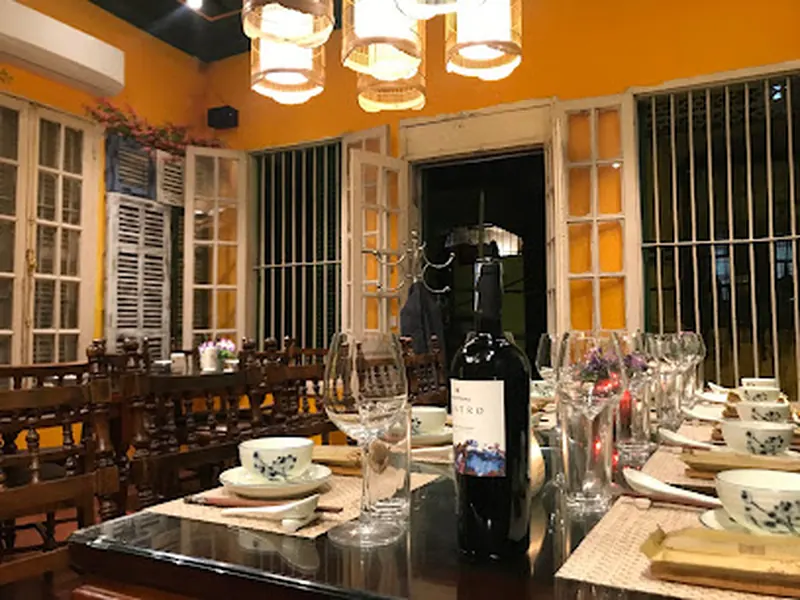 Nhà hàng 1946 Cửa Bắc