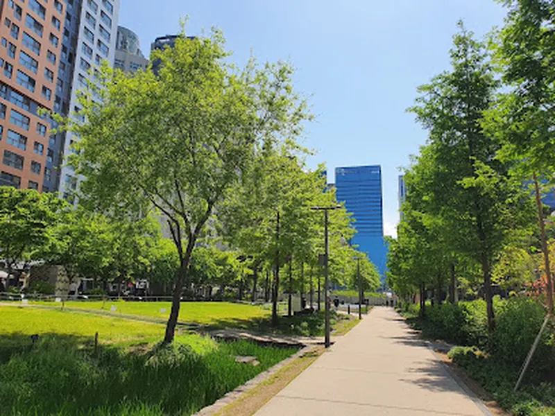 Gyeongui Line Forest Park