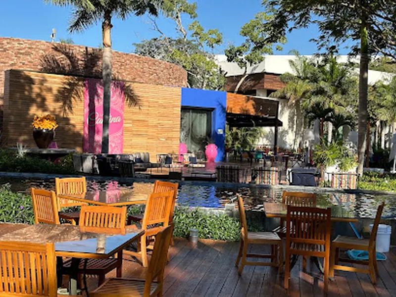 La Cantina