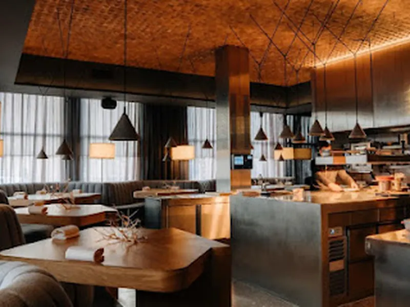 Restaurant 212