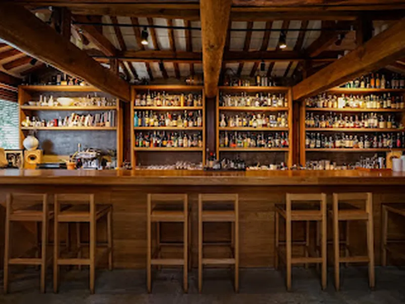 Bar Cham