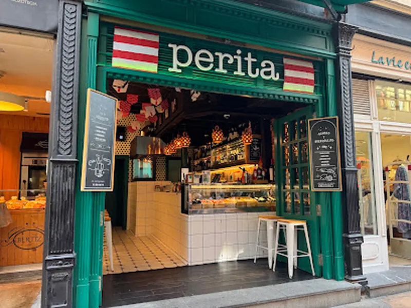 Perita Bar