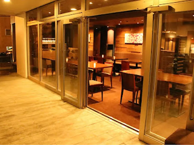 Akaru 明る Japanese Restaurant