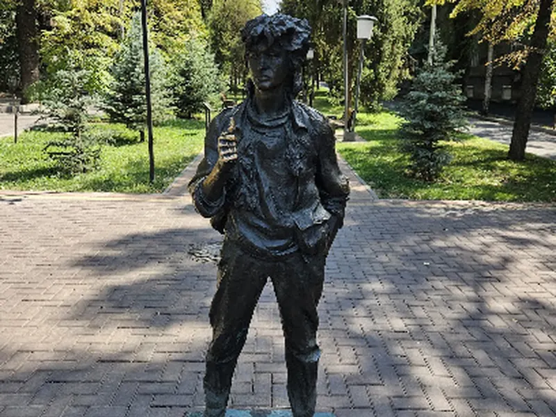Viktor Tsoi monument
