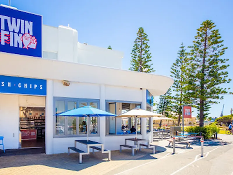 Twin Fin Fish & Chips Restaurant+Bar