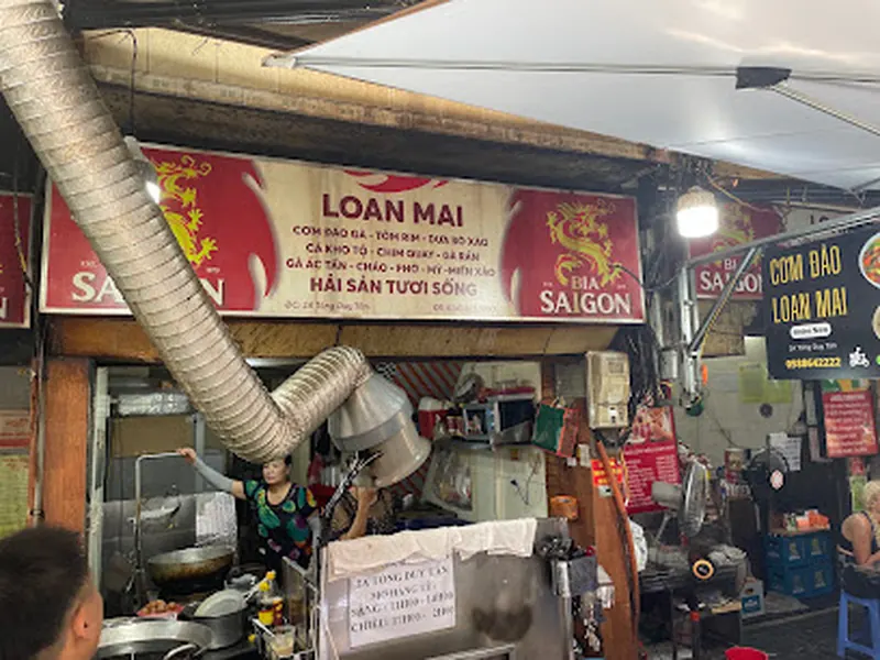 Loan Mai