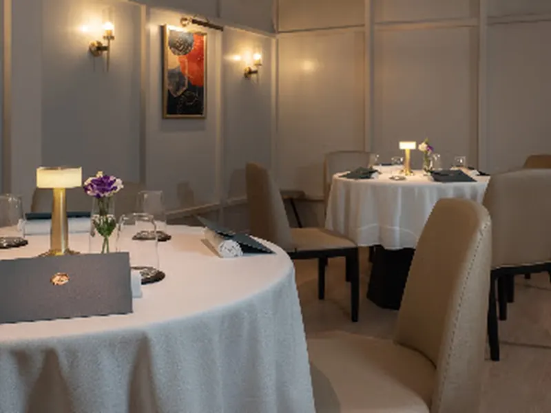 Restaurant Resonance