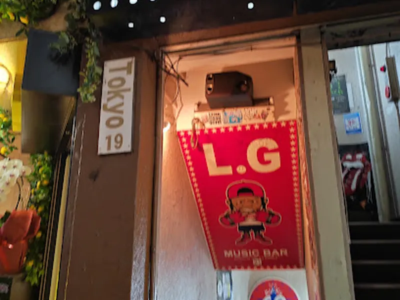 MUSIC BAR L.G