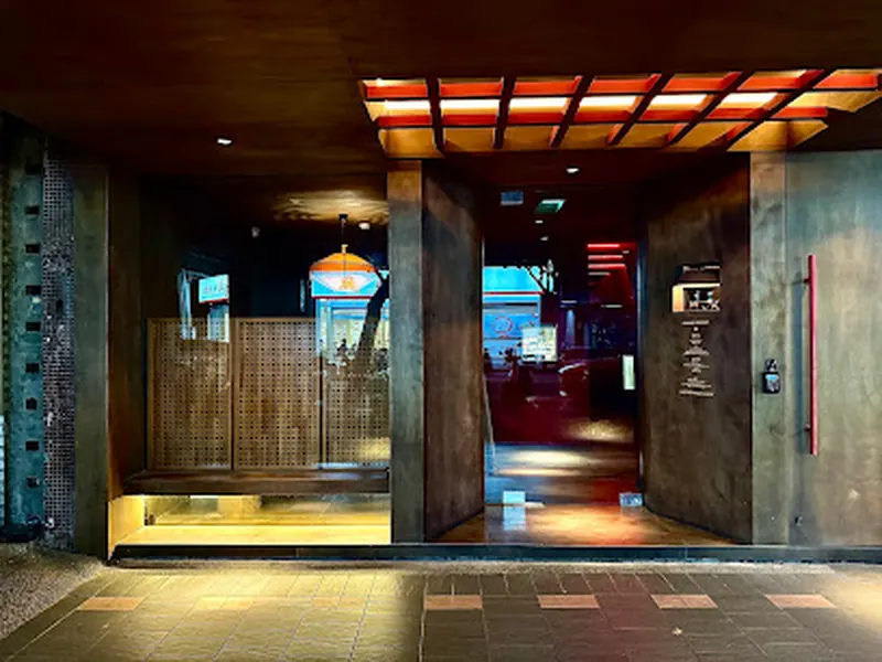 WOK by obond