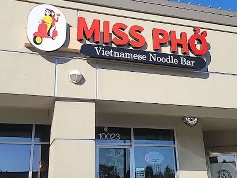 Miss Pho