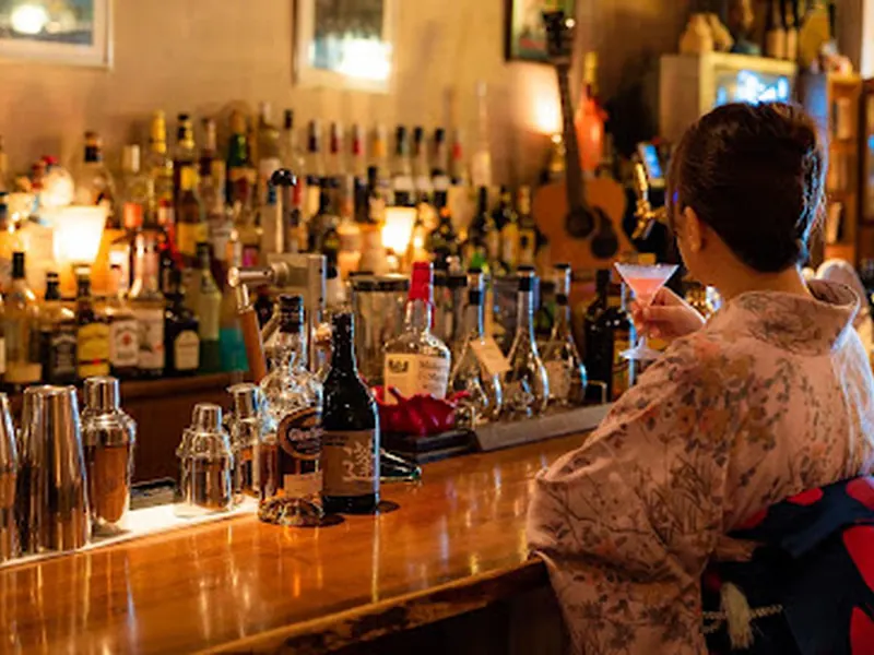 Bar Piece of Dream