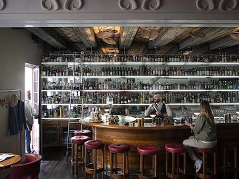 Widder Bar