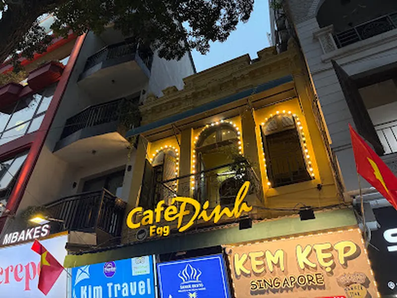 Đinh Café