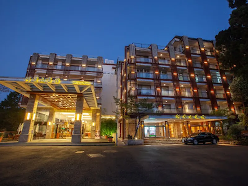 Alishan Hotel