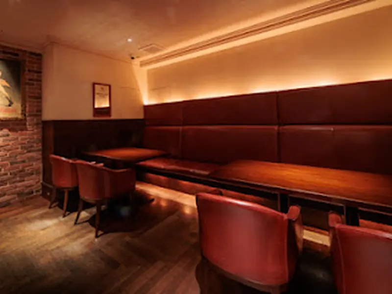 Bar Neat 名駅店
