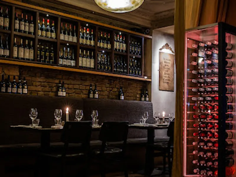 FAUSTUS SCHNITZELHAUS