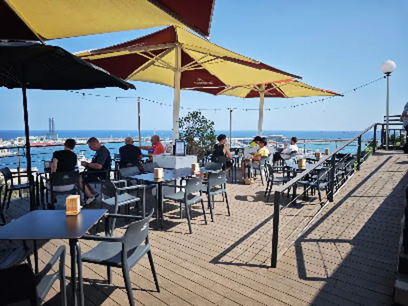 Terraza Martínez